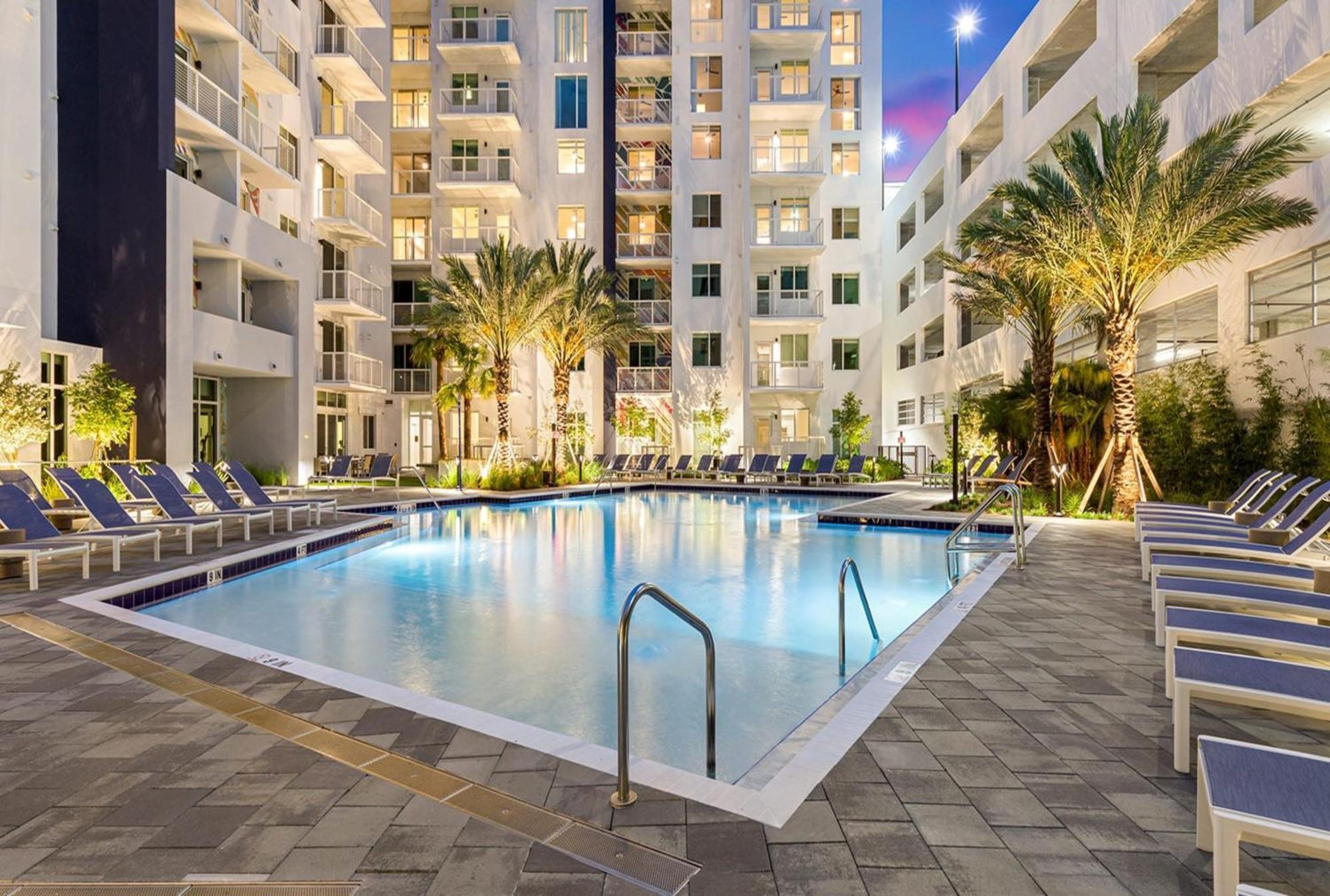 Tortoise One Apartments By Barsala West Palm Beach Bagian luar foto
