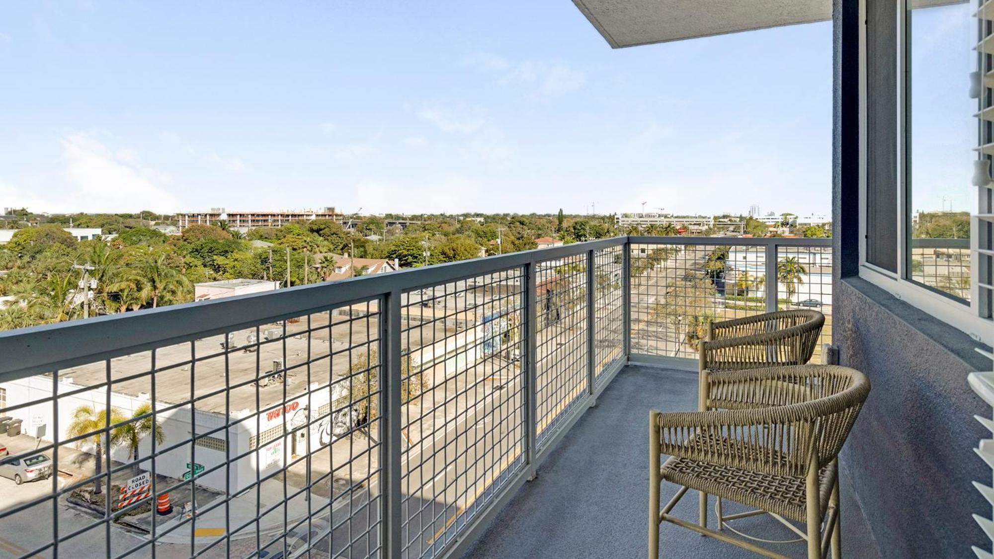 Tortoise One Apartments By Barsala West Palm Beach Ruang foto